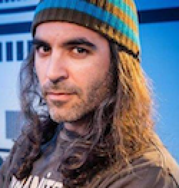 https://apwg-craftcms-assets.s3.amazonaws.com/media/chema_alonso_portrait.png